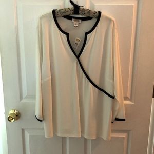 3x Women’s Faux Wrap blouse